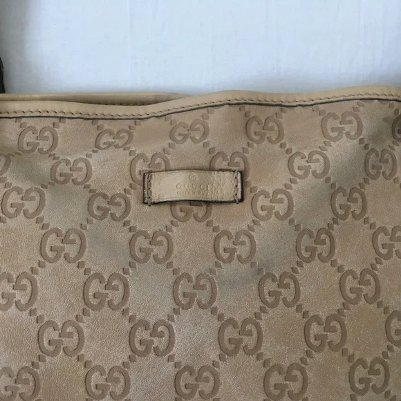 GUCCI Vintage Joy Embossed GG Leather Tote Tan - Picture 8 of 16